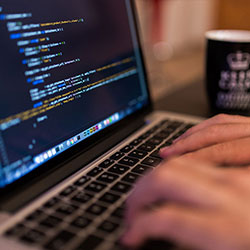 【爆料】onlyfans突发：大V在深夜被曝曾参与猛料，全网炸裂席卷全网